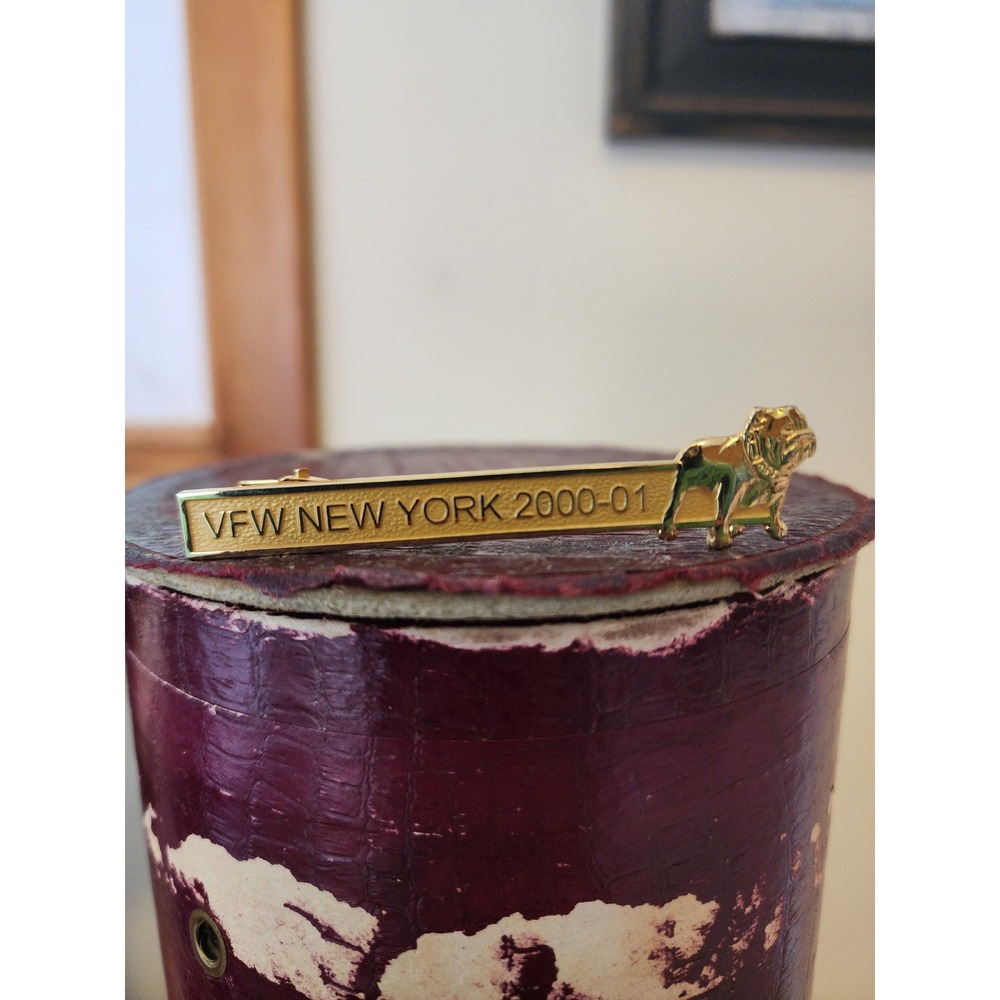 VFW New York 2000-01 Bulldog Gold Tone Tie Clip Vintage Veterans Memorabilia